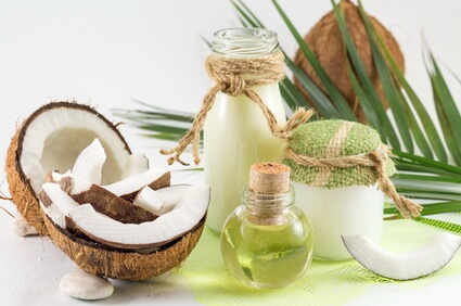 L'huile de coco, un démaquillant naturel très efficace