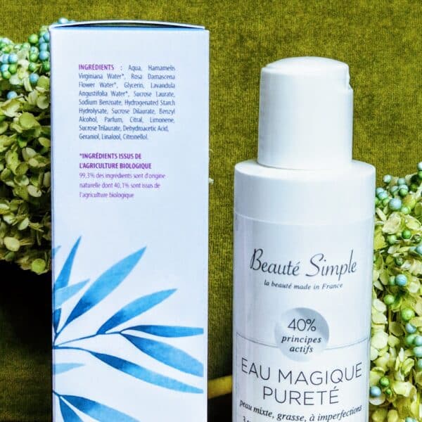 Eau magique 3 en 1 pour les peaux à problèmes : Beauté Simple – Image 7