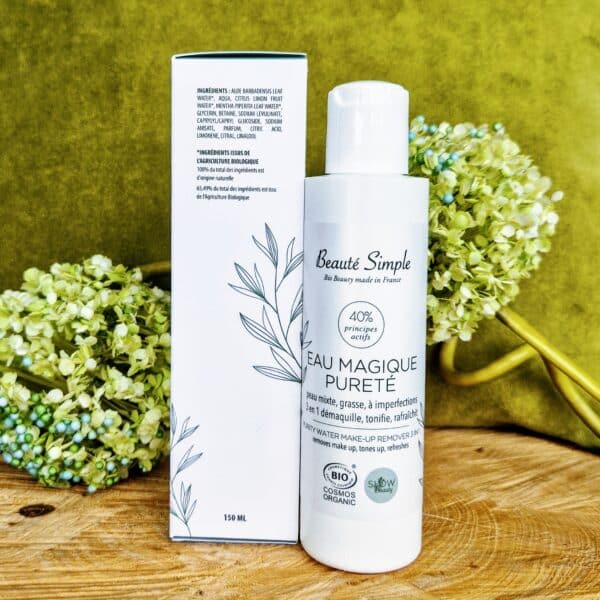 Eau magique 3 en 1 pour les peaux à problèmes : Beauté Simple – Image 4