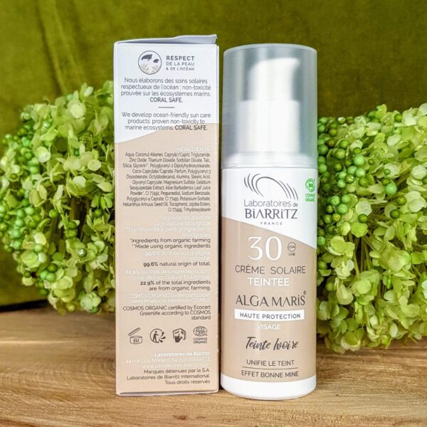 Crème solaire teintée ivoire SPF 30 bio et vegan haute protection